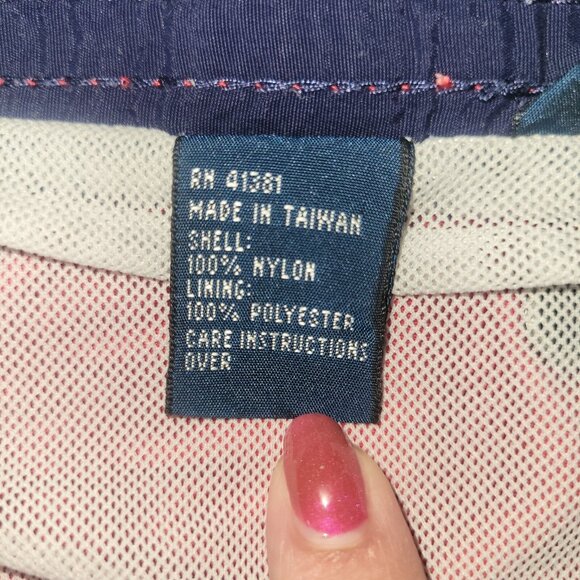 Polo Ralph Lauren Swim Shorts Mens Large Mesh Lined Red Polyester Pockets FLAW - Picture 12 of 16